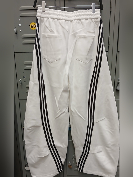 New! Flooo Loose Wide Leg Striped White W/Black Barrel Sweats Size M - Picture 3 of 8